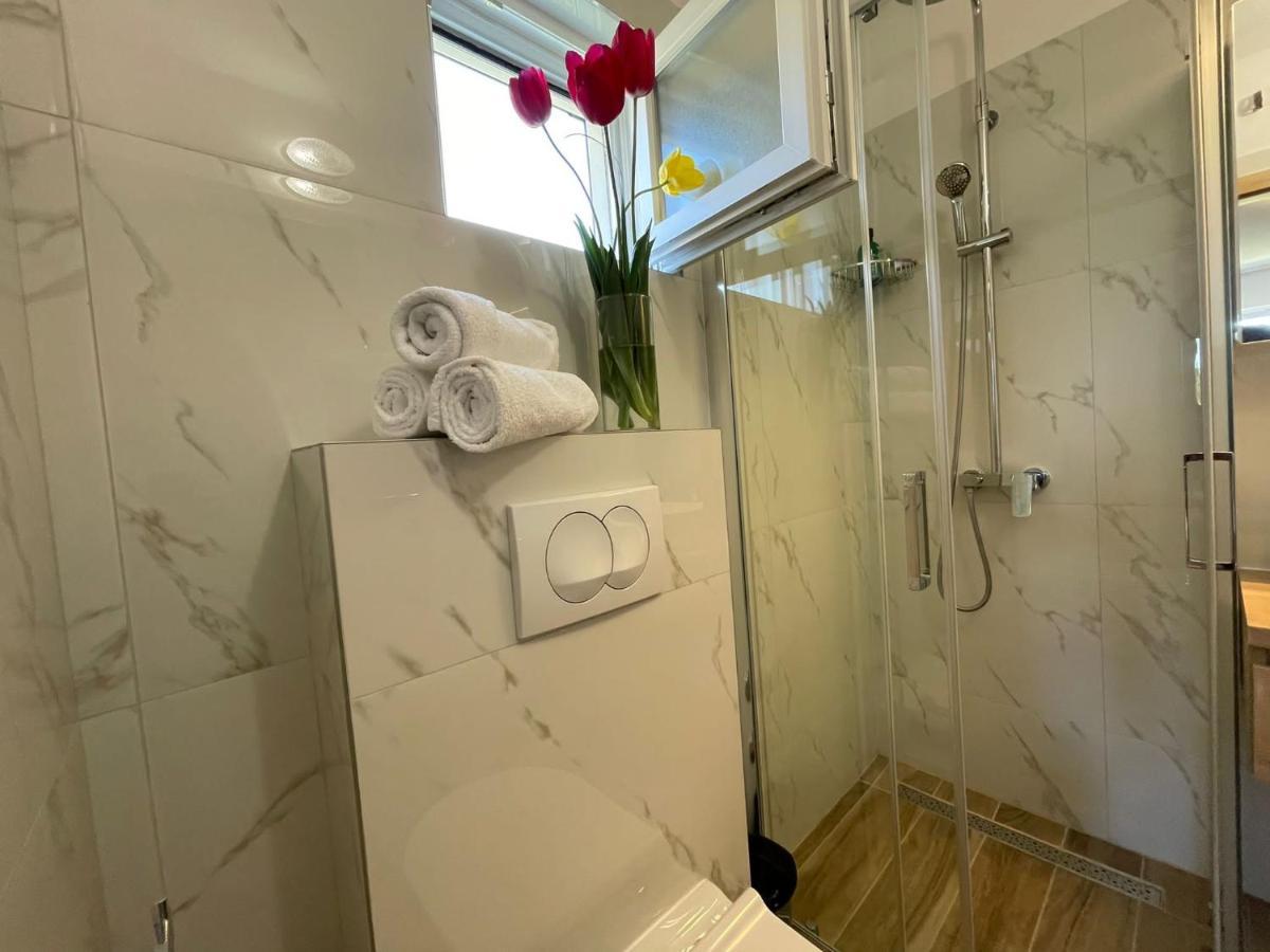 Apartmani Starigrad Paklenica - Danijel Kültér fotó